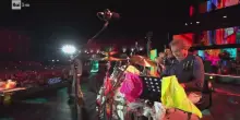Clementino, Rocco Hunt, Tullio De Piscopo e Tony Esposito in 'O scarrafone