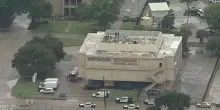 Riprese aeree della scena della sparatoria presso l'ICE di Dallas