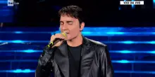Tale e Quale Show, Tony Maiello vince la prima puntata imitando Sal Da Vinci