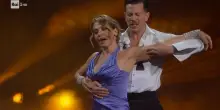 Ballando con le Stelle, la Rumba di Barbara D'Urso e Pasquale La Rocca