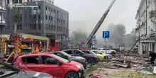 Droni russi su Dnipro, almeno 1 morto e 20 feriti