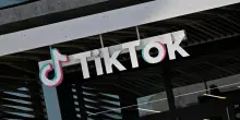 Ue, maxi-multa da 530 milioni a TikTok per i dati degli utenti europei inviati illegalmente in Cina