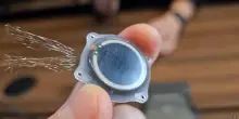 Neuralink, il terzo paziente operato è tornato a parlare grazie al chip di Musk