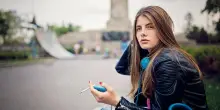Sigaretta, a 17 anni 4 adolescenti su 10 hanno già fumato
