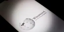 Wikipedia Italia ha un problema con i contenuti prodotti dalle AI generative