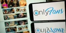 La Svezia vieta l’acquisto di atti sessuali personalizzati online: giro di vite su OnlyFans