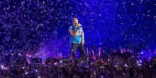 I Coldplay ristampano i loro vinili con rifiuti di plastica riciclata