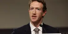 Cambridge Analytica, Zuckerberg patteggia con gli azionisti per evitare il processo