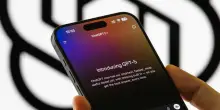Rivolta degli utenti contro ChatGPT 5: OpenAi riattiva i vecchi modelli