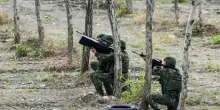 Come funziona il GPS jamming che ha colpito l’aereo di Von der Leyen (e cosa rischiano i voli)