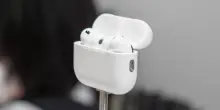 AirPods Pro 3, quando le cuffie si prendono cura della salute