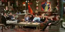 E a Times Square sta per aprire il Central Perk, il caffè-icona di Friends