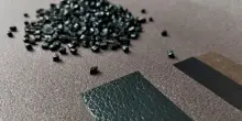 Una pelle vegana dagli scarti del caffè, che si ricicla