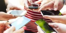 Al ristorante senza telefono, la rivoluzione che parte dagli States