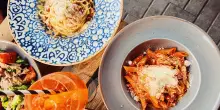 "Gli spritz e la carbonara hanno mangiato l'Italia": il New York Times accende il dibattito