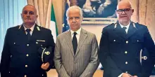 “Una medaglia per i poliziotti che hanno ucciso il killer del carabiniere”. Proposta di Piantedosi