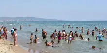 Emergenza caldo in Puglia, cinque morti in spiaggia in meno di 24 ore. Nuovo picco il 25 luglio