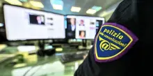 Mogli, amiche, ex e sconosciute: foto di donne a loro insaputa e commenti osceni nel forum