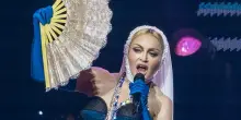 Madonna festeggia il compleanno al Palio di Siena assistendo alla corsa. Poi il party in hotel