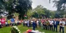 In centinaia per il ricordo di Marah. La mamma: “Mia figlia simbolo della sofferenza in Palestina”