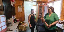 Famiglia sotto sfratto, proposta choc: "La casa popolare non c'è, date il minore in affido"