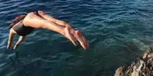 Spiagge libere, la consigliera Avs cacciata dalla battigia: “E’ un diritto di tutti”