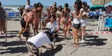 In Liguria è boom di nidi di tartarughe. Le notti in spiaggia di turisti e scienziati in attesa