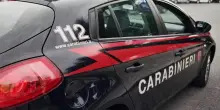 Lite per una ragazza, giovane di 25 anni gambizzato in viale Toscana a Rozzano: aggressore in fuga