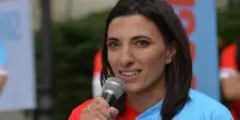 Odio online, l’assessora Alessandra Durante diventata hater: “Pentita per le offese anonime”