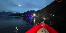 Maltempo sul lago di Como, un gommone capovolto e diverse barche in difficoltà: soccorse 19 persone