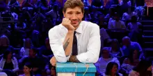 L’estate nera di Stefano De Martino, rapinato in centro a Milano dalla banda degli orologi