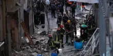 Napoli, esplosione in via De Filippo: un morto e due feriti