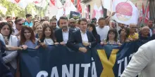 Conte in piazza a Palermo contro la malasanità: “Basta clientelismo sulla pelle dei pazienti”