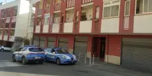 Madre e figlia neonata precipitano dal balcone a Messina, sono in gravi condizioni