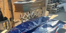 L’orrore negli occhi dei sopravvissuti: “Ho perso marito e figlia”