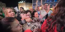 “Mio figlio era un eroe. Mentre lo abbracciavo l’ho sentito morire”