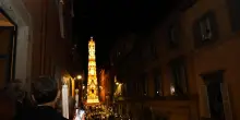Viterbo, paura alla festa di Santa Rosa: arrestati due uomini con mitra, pistole e esplosivi