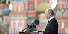 Guerra Ucraina - Russia, le news del 9 maggio. Macron, Merz, Starmer e Tusk domani a Kiev: “Chiederemo cessate il fuoco di 30 giorni a Mosca”