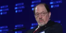 Galbraith “Troppo debito in circolazione, i dazi non sono la soluzione al problema”