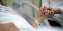 Fine vita, i relatori non presentano il testo. Opposizione accusa: “Maggioranza spaccata”