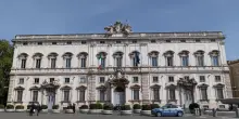 Fine vita, la Consulta conferma i casi di non punibilità. E invita il legislatore a intervenire