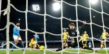 Uno scudetto sospeso: Napoli trepidante, la coppa distrae l’Inter
