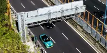 Niente code e meno consumi grazie a guida autonoma e IA: l’esperimento di Autostrade per l’Italia
