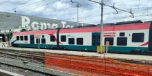 Fs, firmato rinnovo del contratto: “230 euro di aumenti su minimi”. Ora le assemblee