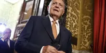 Savona: “Pronto a lasciare se non sono più gradito”. Schlein: “Da governo interventismo eccessivo”