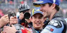MotoGp, Gran Bretagna: Alex Marquez vince la Sprint Race davanti al fratello Marc. Male Bagnaia