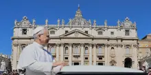 Papa Leone XIV saluterà i corridori del Giro al passaggio in Vaticano