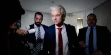 Olanda, il sovranista Wilders fa cadere il governo sull’immigrazione. L’ira degli alleati: “Egoista”