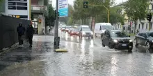 Previsioni meteo, allerta al Nord con rischio alluvioni lampo, caldo africano al Centro-Sud