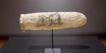 Un condom dell’Ottocento vicino ai Rembrandt: la mostra di Amsterdam di cui tutti parlano